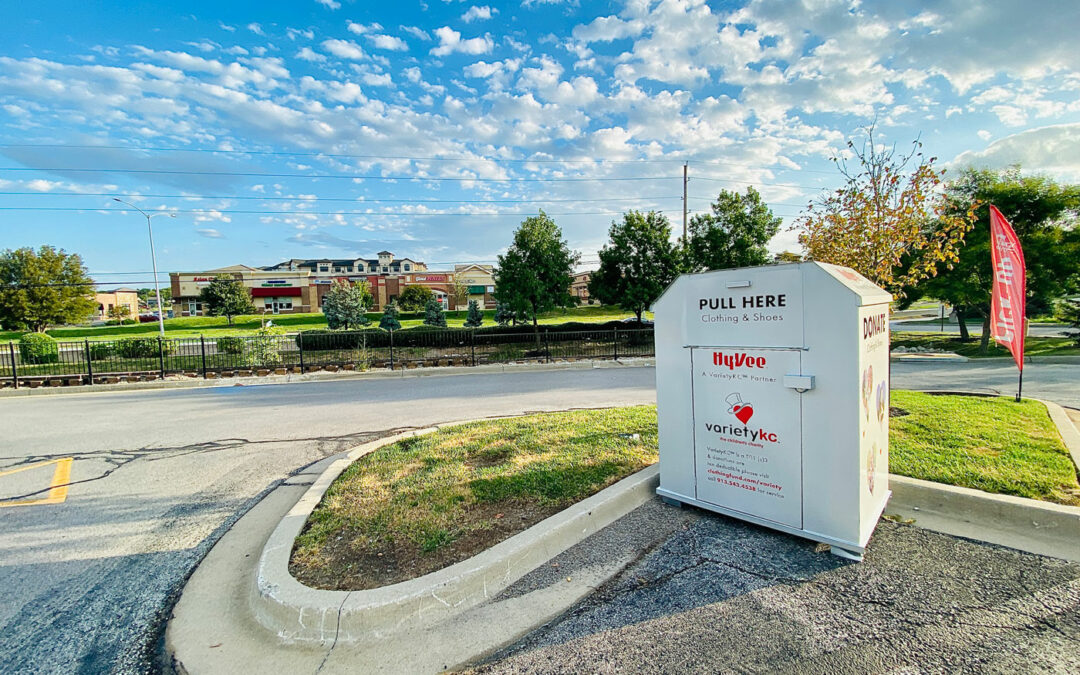 Hy-Vee: Clothing Bins