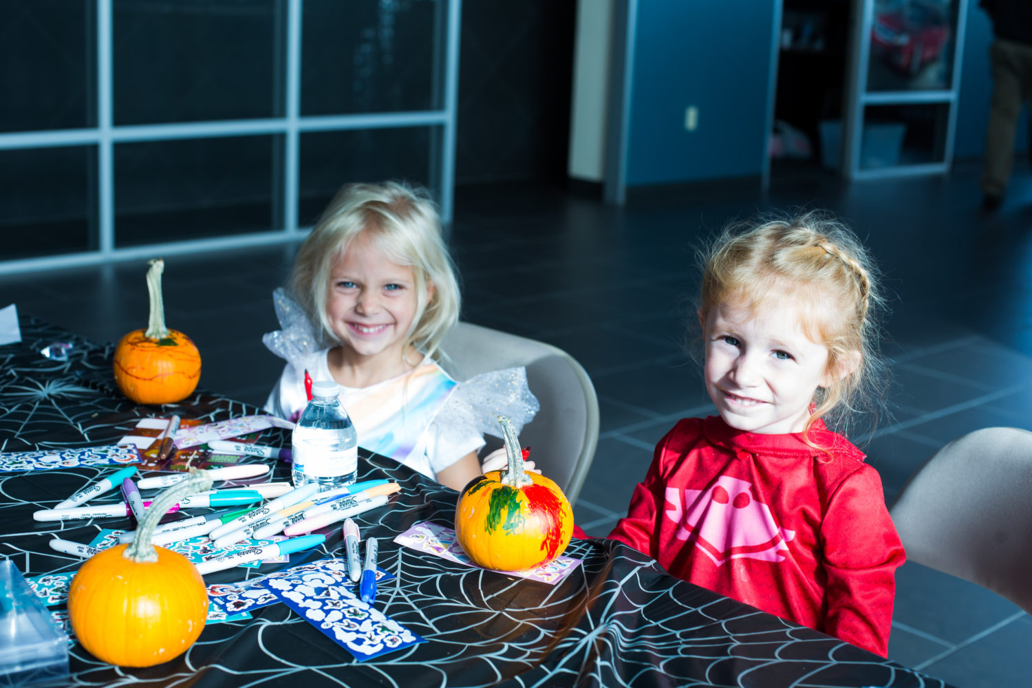 Variety KC Kids at Gary Crossley Ford Pumpkin Painting